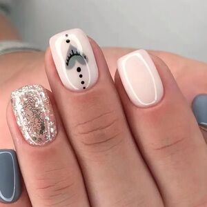 Chic Nail Art with Glitter and Design